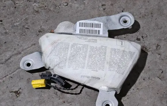 BMW 7 E38 Front door airbag 30826833104G 44981312950 00B273EA1264U