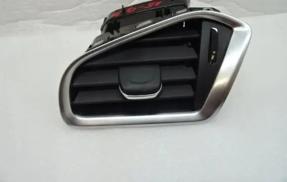 Citroen C4 II Dashboard side air vent grill/cover trim 9671332377