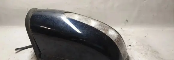 Mercedes-Benz C W203 Front door electric wing mirror 413133417