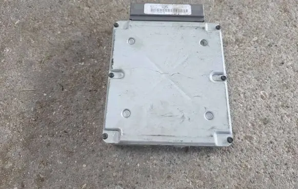 Ford Mondeo Mk III Engine control unit/module 1S7F12A650CE