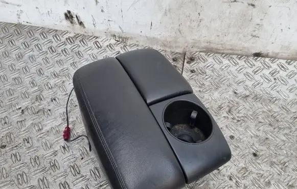 Audi Q7 4L Armrest 4L1864207 4L0971178