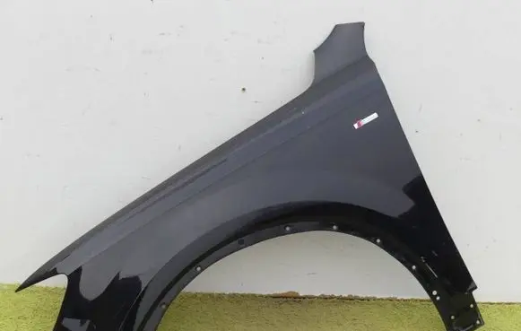 Audi Q7 4M Fender
