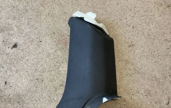Porsche Panamera (971) (C) pillar trim 971867288