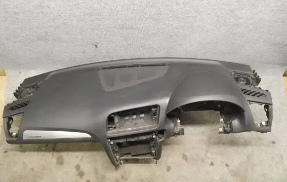 Audi Q5 SQ5 Dashboard 8R2857041B 8R2857069 8R2858005