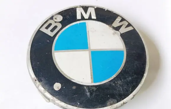 BMW 5 E60 E61 Original wheel cap 6783536