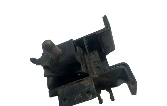 Mitsubishi Canter Gearbox mount