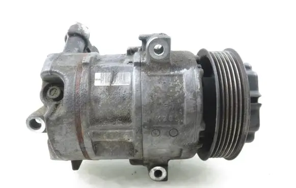 Opel Corsa D Air conditioning (A/C) compressor (pump) 55703721