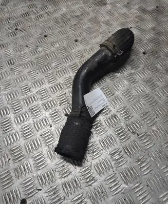 Intercooler hose/pipe