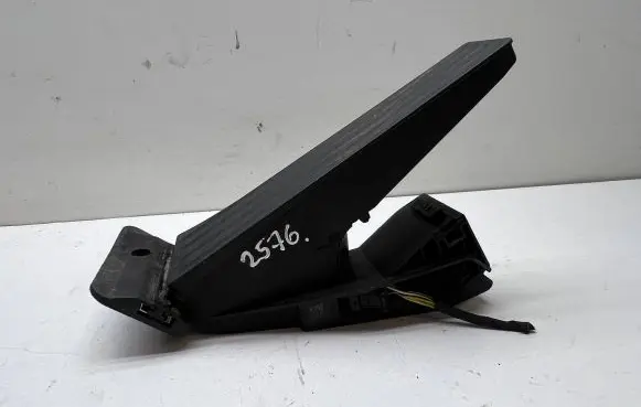 BMW 7 F01 F02 F03 F04 Accelerator throttle pedal 6789998 25916010 0408091431A