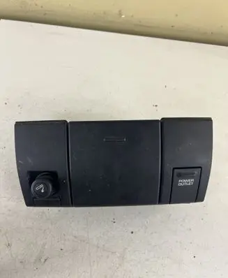 Jeep Grand Cherokee (WJ) Car ashtray 55116280AC 55116320AA 86203201