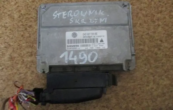 Volkswagen Touareg I Transfer box differential control unit 0AD927755BE