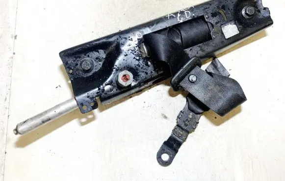 Audi A6 S6 C5 4B Rear seatbelt 39860302 041213lhc