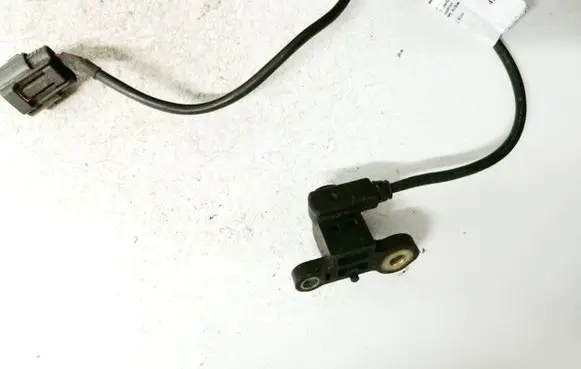 Mazda 626 Camshaft position sensor j5t151