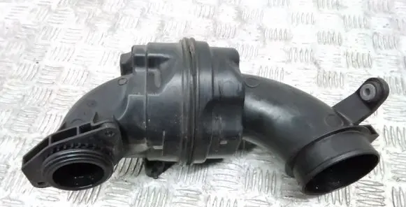 Volvo S90, V90 Air intake duct part 31370245