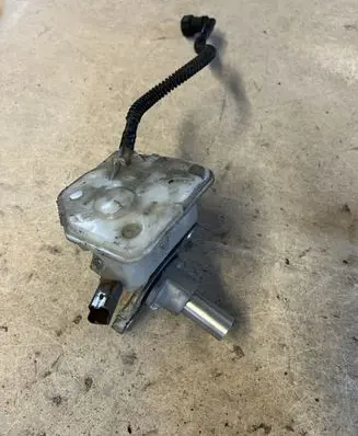 Citroen C4 I Master brake cylinder 0204254242 0204051007