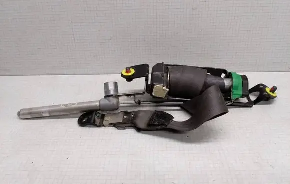 Volvo S60 Front seatbelt 8626240