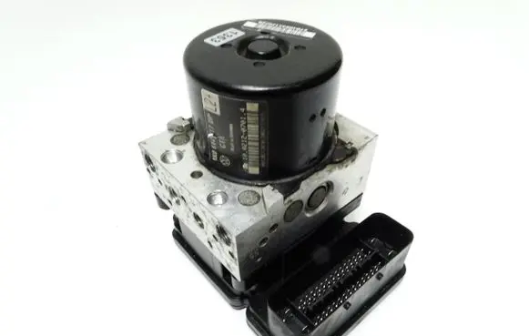 Volkswagen Jetta V ABS Pump 1K0907379BL 1K0614517DP 10061939551
