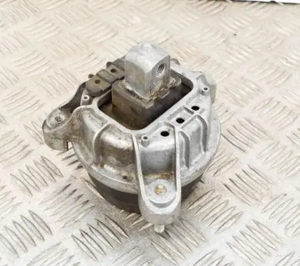 BMW 5 F10 F11 Engine mount bracket 139811126777375