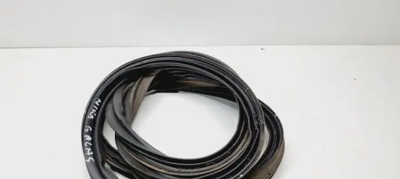 KIA Niro Trunk rubber seal (body) 87321G5000