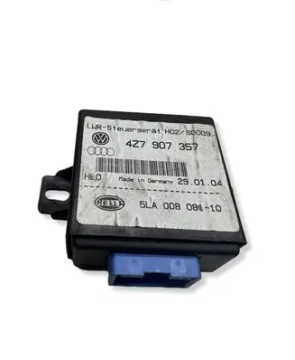 Volkswagen PASSAT B6 Light module LCM 4Z7907357 5LA00808110