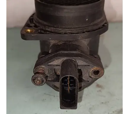 Audi A4 S4 B6 8E 8H Mass air flow meter 0280218063
