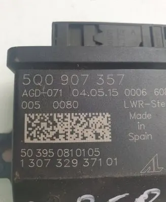 Audi A3 S3 8V Headlight/headlamp level sensor 5Q0907357 503950810105 130732937101