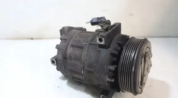 Renault Laguna III Air conditioning (A/C) compressor (pump)