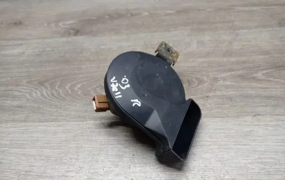 Volvo V70 Horn signal 49042