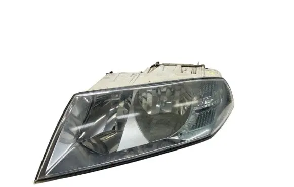 Skoda Octavia Mk2 (1Z) Headlight/headlamp