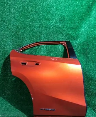 Lexus UX Rear door