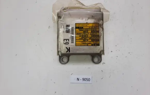 Toyota Prius (XW20) Airbag control unit/module 8917047390