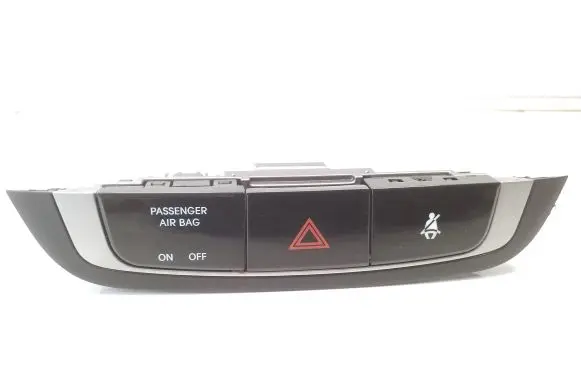 Hyundai ix35 Hazard light switch 847402S450