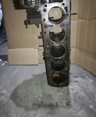 Mercedes-Benz E W123 Engine block 6170110601