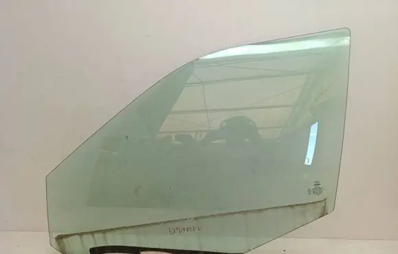 Ford Explorer V Front door window glass four-door