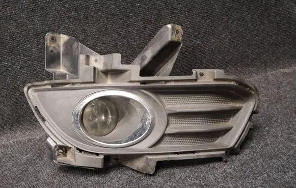 Ford Mondeo MK V Front fog light trim/grill DS7319953Bbw 314213400