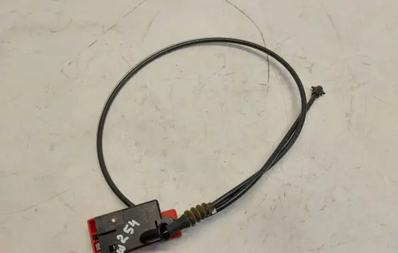 Mercedes-Benz GLC C254 Engine bonnet/hood lock release cable A2138800402JLK01