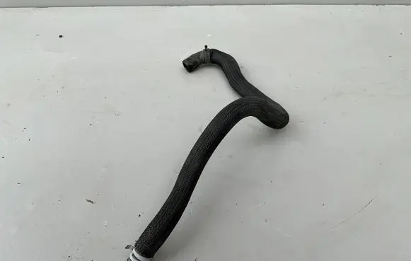 Chevrolet Camaro Coolant pipe/hose 84134905 84567000
