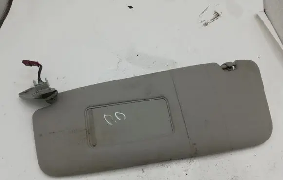 BMW 5 E60 E61 Sun visor 7066649