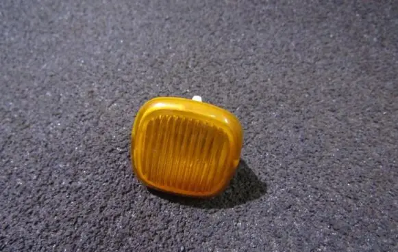 Audi A4 S4 B5 8D Front fender indicator light 400949127