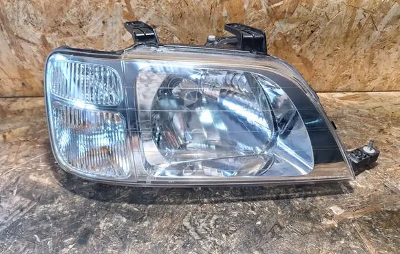 Honda CR-V Headlight/headlamp