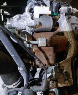 Volvo S60 Fuel injection high pressure pump 5WS40893 A2C53384052
