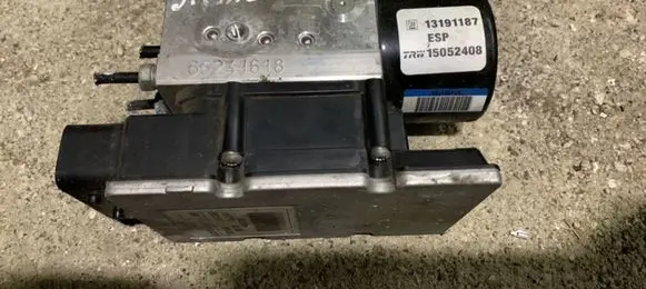 Opel Signum ABS Pump 13191187 15052408 15114108F
