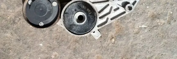 Audi A4 S4 B5 8D Alternator belt tensioner 