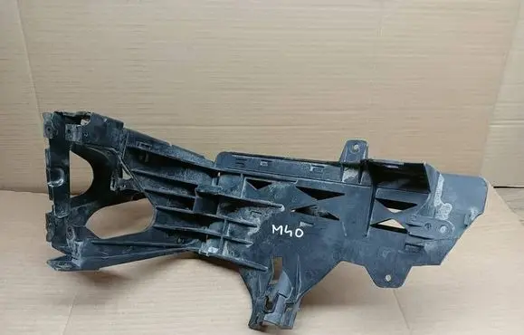 BMW 5 F10 F11 Headlight/headlamp mounting bracket 7200793 11071510