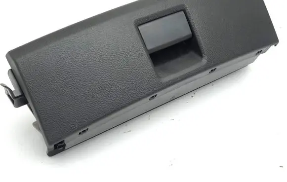Porsche Cayenne (92A) Glove box 8K0882601D