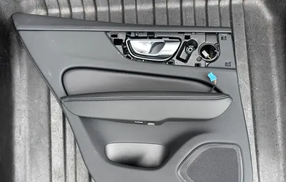 Volvo V60 Rear door card panel trim 30747503 31490903 31490246