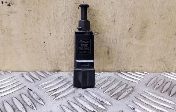 Clutch pedal sensor