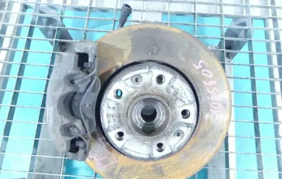 Renault Fluence Front wheel hub spindle knuckle IMPRK1065605