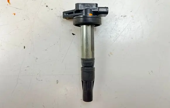 High voltage ignition coil