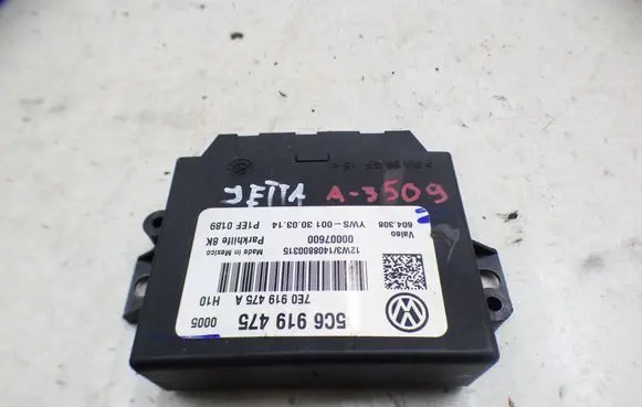 Volkswagen Jetta VI Parking PDC control unit/module 5C6919475 7E0919475A 00007600